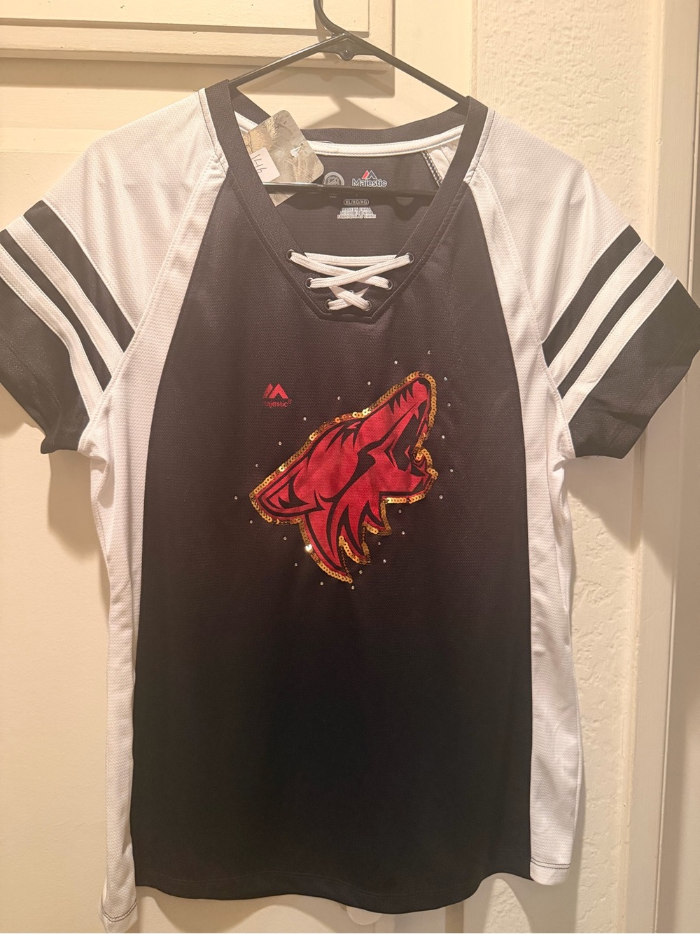 women's NHL Arizona Coyotes short-sleeve jersey XL